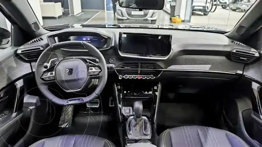 Peugeot 2008 Gt T200  2026 - foto 4