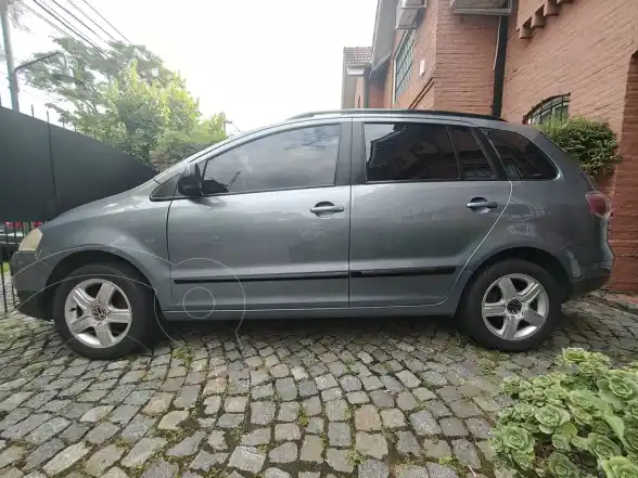 Volkswagen Suran 1.6 Highline  2007 - foto 2