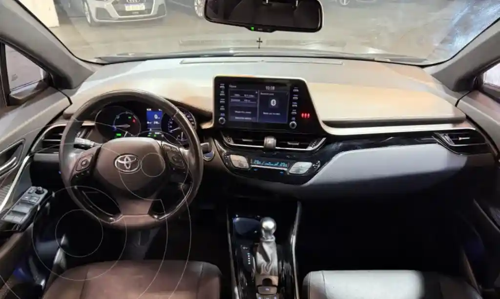 Toyota C-Hr Híbrida 1.8 Ecvt  2022 - foto 4