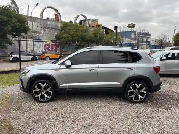 Volkswagen Taos Highline Aut  2024 - foto 5