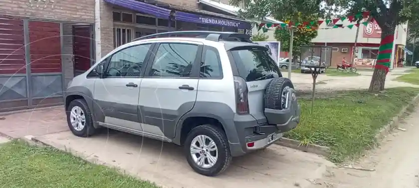 Fiat Idea 1.6 Adventure  2016 - foto 2