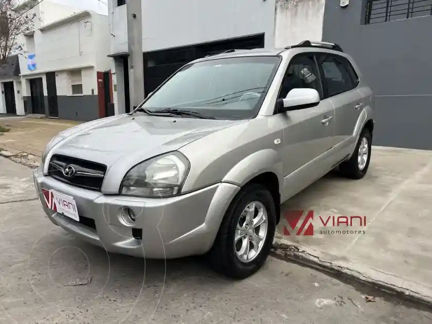Hyundai Tucson 4X2 2.0  2009 - foto 1