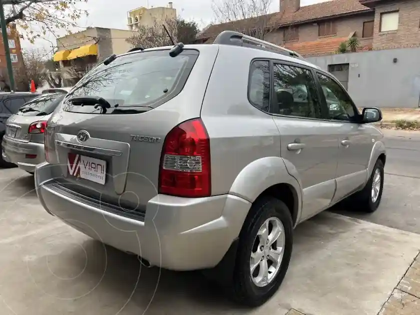 Hyundai Tucson 4X2 2.0  2009 - foto 4