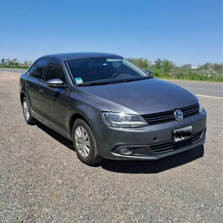 Volkswagen Vento 2.0 Tdi Luxury (1968 Cc) 2012 - foto 3
