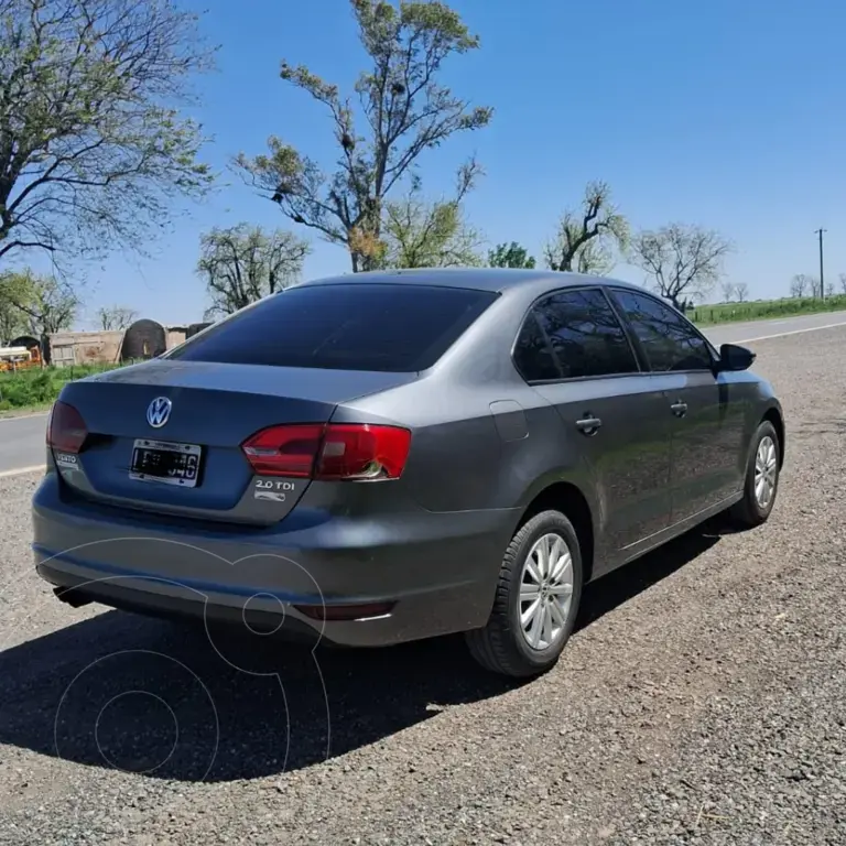 Volkswagen Vento 2.0 Tdi Luxury (1968 Cc) 2012 - foto 5