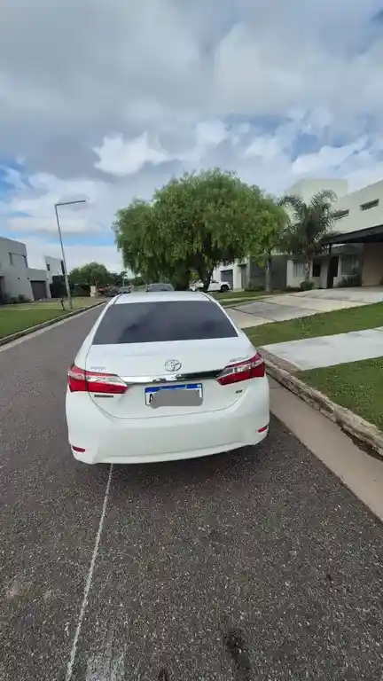 Toyota Corolla 1.8 Xei 2016-2017  2016 - foto 2