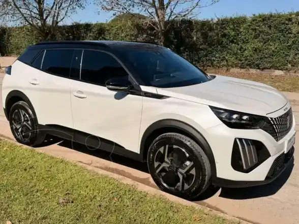 Peugeot 2008 Gt T200  2025 - foto 3