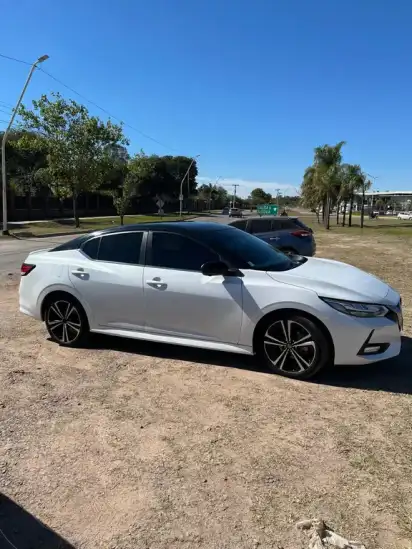 Nissan Sentra Sr Cvt  2023 - foto 2