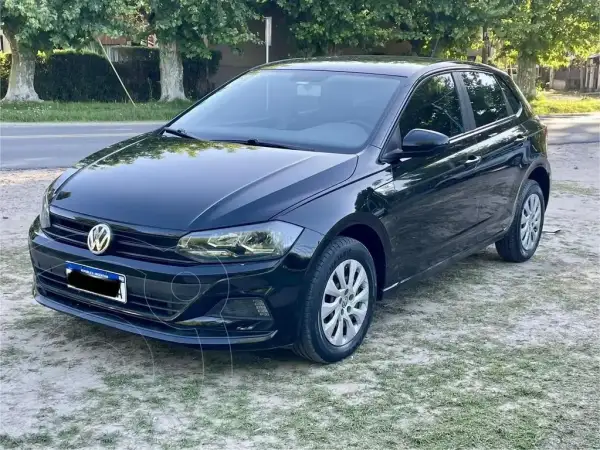 Volkswagen Polo 5P Trendline Aut (1598 Cc) 2018 - foto 1