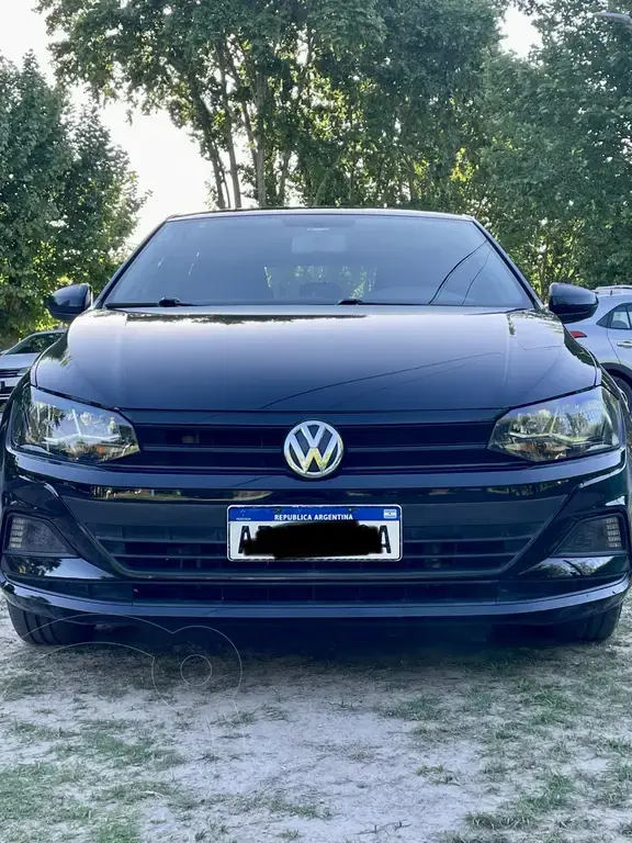 Volkswagen Polo 5P Trendline Aut (1598 Cc) 2018 - foto 2