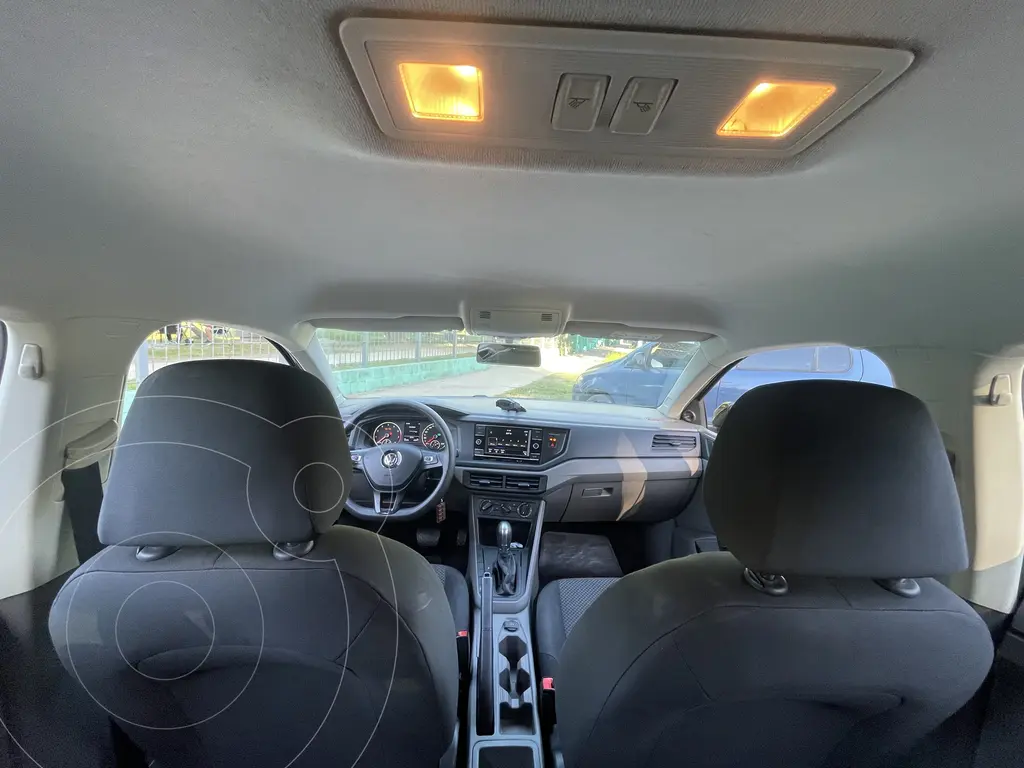 Volkswagen Polo 5P Trendline Aut (1598 Cc) 2018 - foto 4
