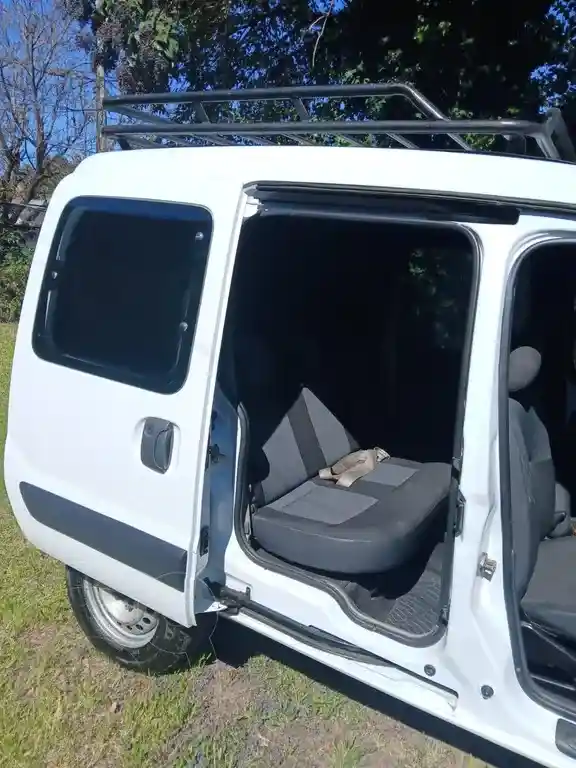 Renault Kangoo Express 2 1.6 Confort 1P  2018 - foto 4