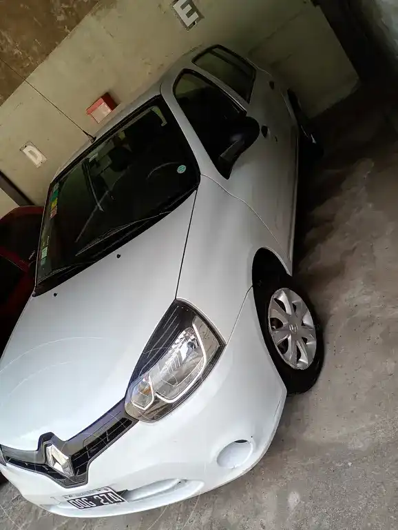 Renault Clio Mío 5P Confort Pack  2015 - foto 1