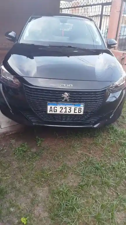 Peugeot 208 Active 1.6 Tiptronic Pack  2023 - foto 1