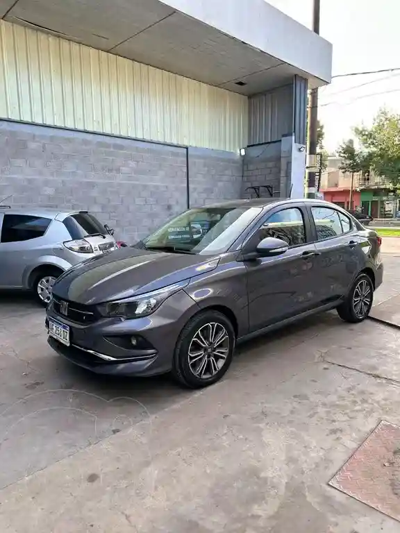Fiat Cronos 1.8L Precision  2022 - foto 2
