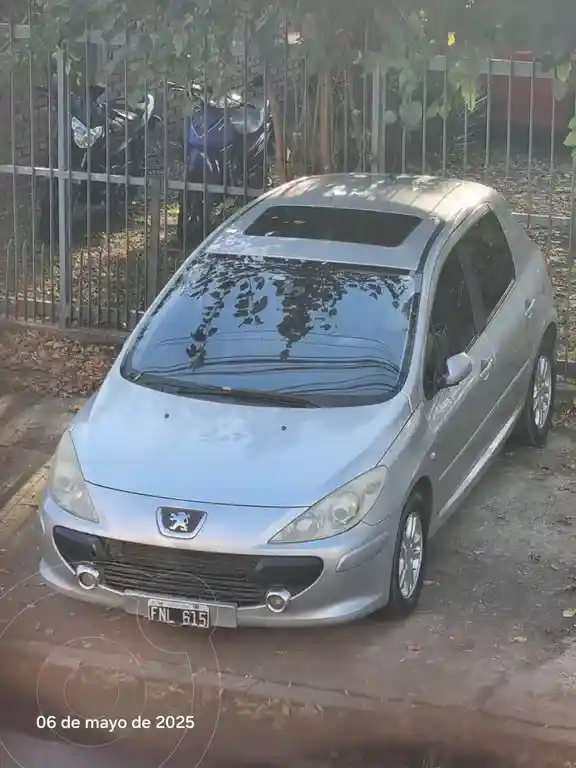 Peugeot 307 5P 2.0 Hdi Xs Premium (90 Cv)  2006 - foto 2
