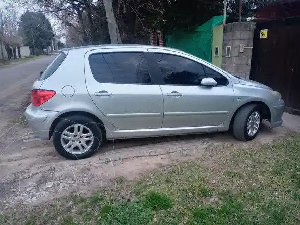 Peugeot 307 5P 2.0 Hdi Xs Premium (90 Cv)  2006 - foto 5
