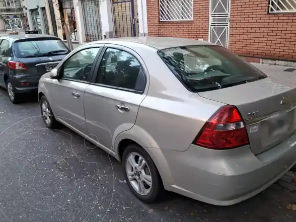 Chevrolet Aveo Lt  2010 - foto 2