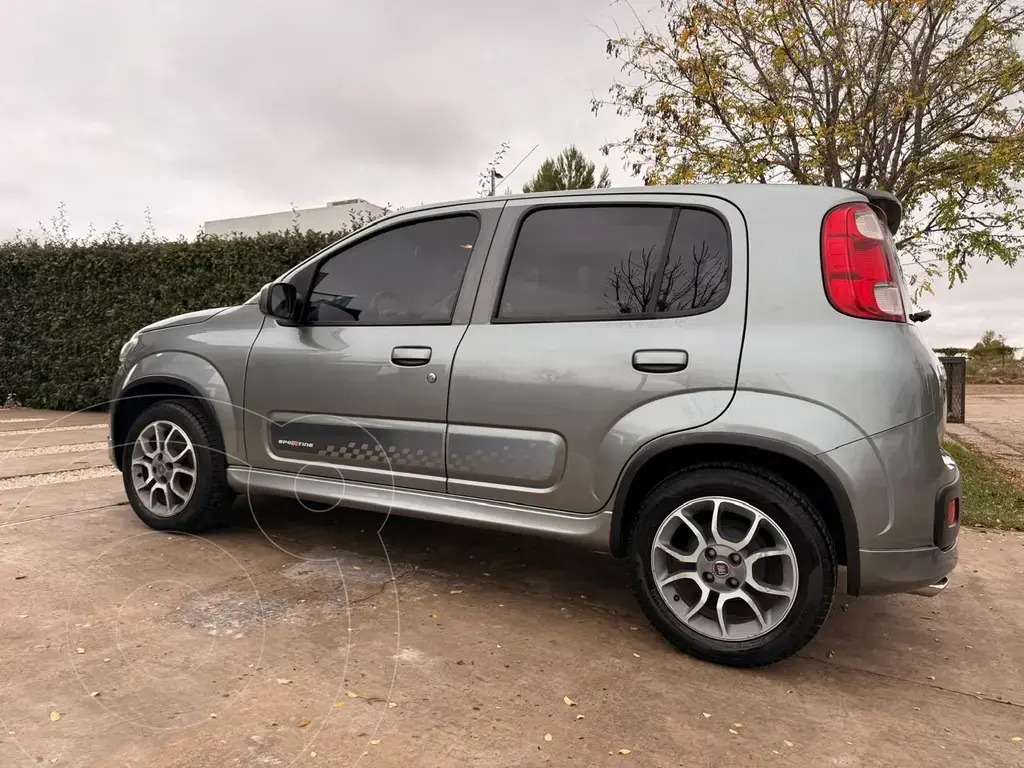 Fiat Uno 5P 1.4 Fire Evo Sporting (1368 Cc) 2013 - foto 4