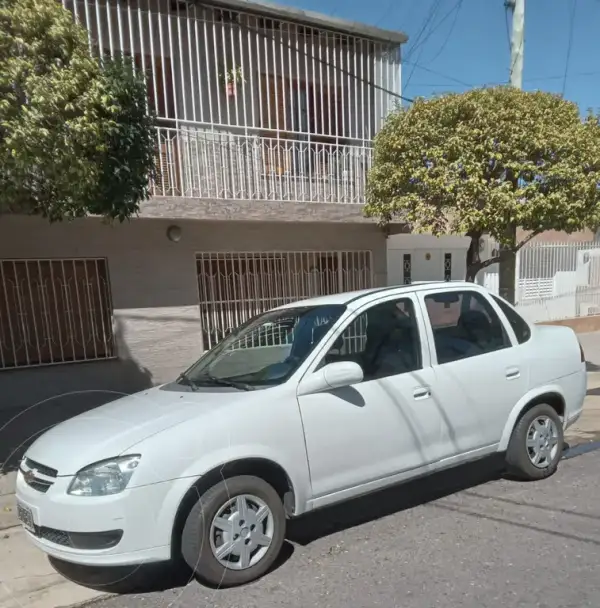 Chevrolet Corsa 2015 - foto 1