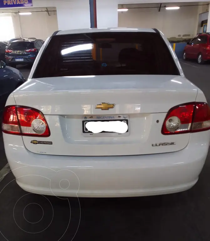 Chevrolet Corsa Classic 4P 1.4 Gls (1389 Cc) 2015 - foto 3