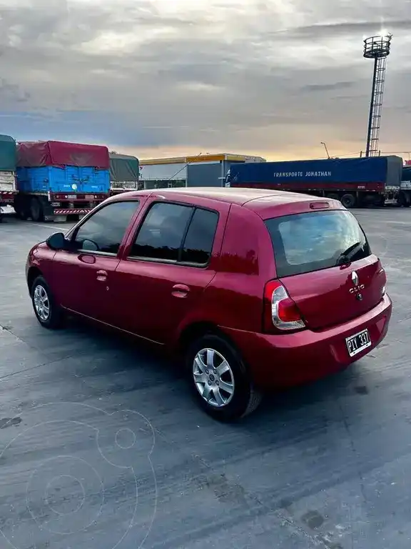 Renault Clio Mío 5P Confort Pack Sat  2015 - foto 4