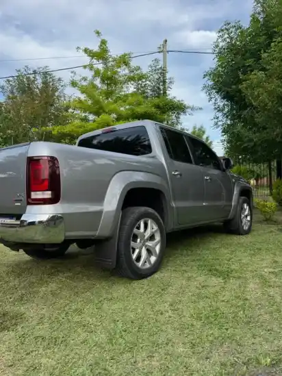 Volkswagen Amarok Dc 4X4 Highline V6 Aut 258Cv  2024 - foto 2