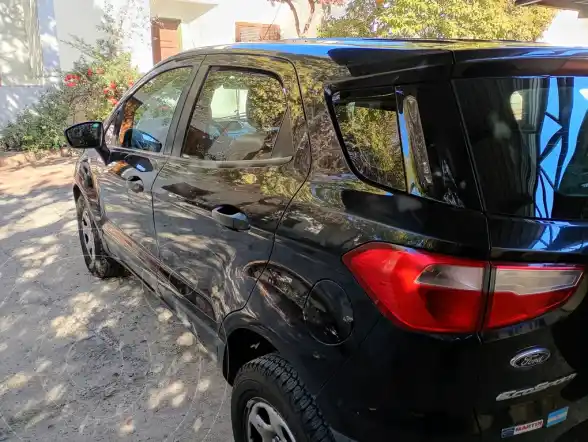 Ford Ecosport 1.6L S  2015 - foto 2
