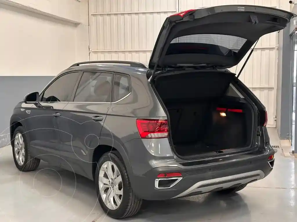 Volkswagen Taos Comfortline Aut  2025 - foto 3