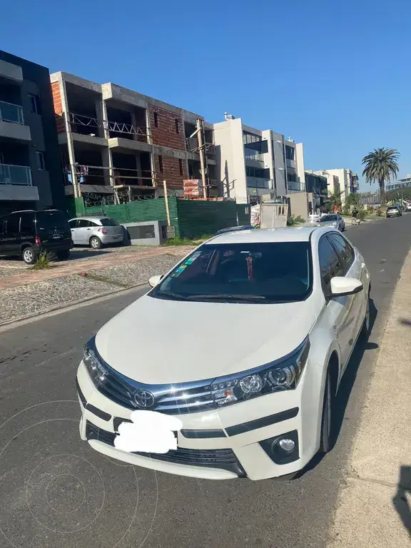Toyota Corolla 2015 - foto 1