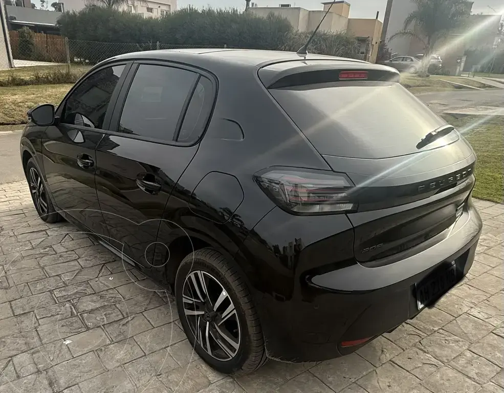 Peugeot 208 Allure Pack T200 (999 Cc) 2025 - foto 4