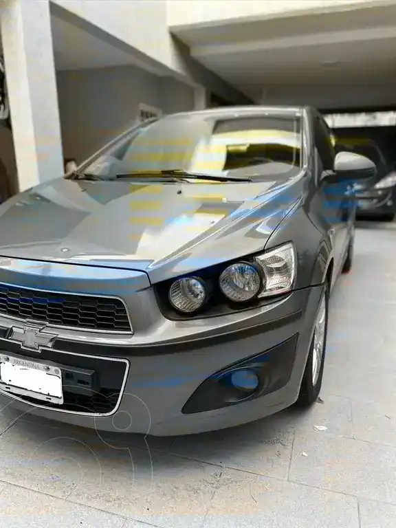 Chevrolet Sonic Sedán Lt  2014 - foto 2