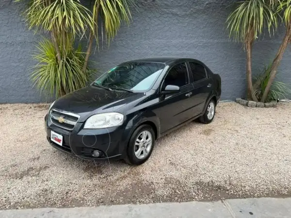 Chevrolet Aveo 2011 - foto 1