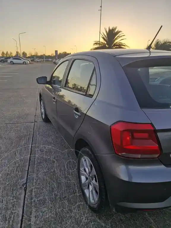 Volkswagen Gol Trend 5P Comfortline  2017 - foto 4