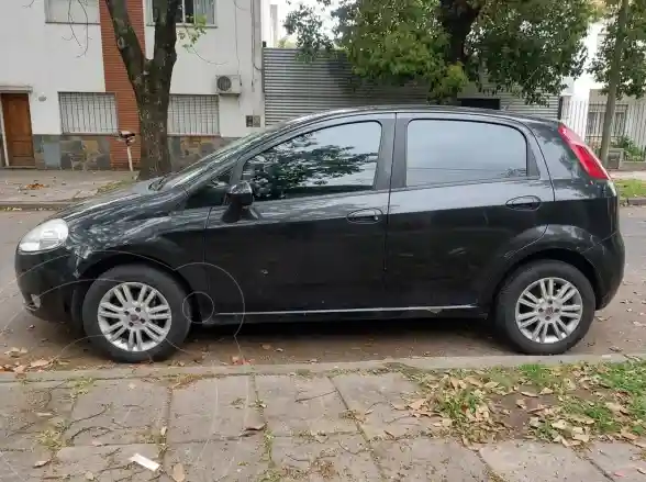 Fiat Punto 5P 1.4 Attractive  2011 - foto 1