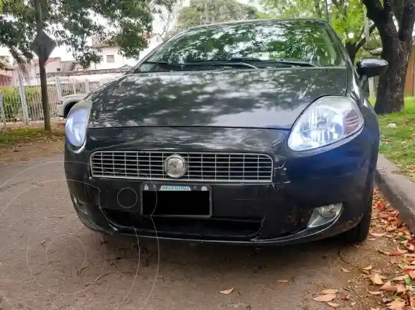 Fiat Punto 5P 1.4 Attractive  2011 - foto 2
