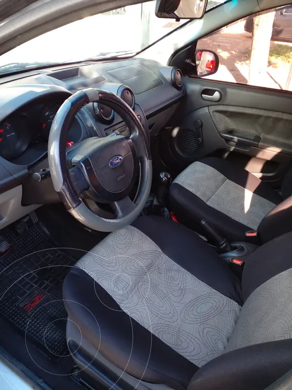 Ford Fiesta Max Ambiente Tdci (1398 Cc) 2008 - foto 4