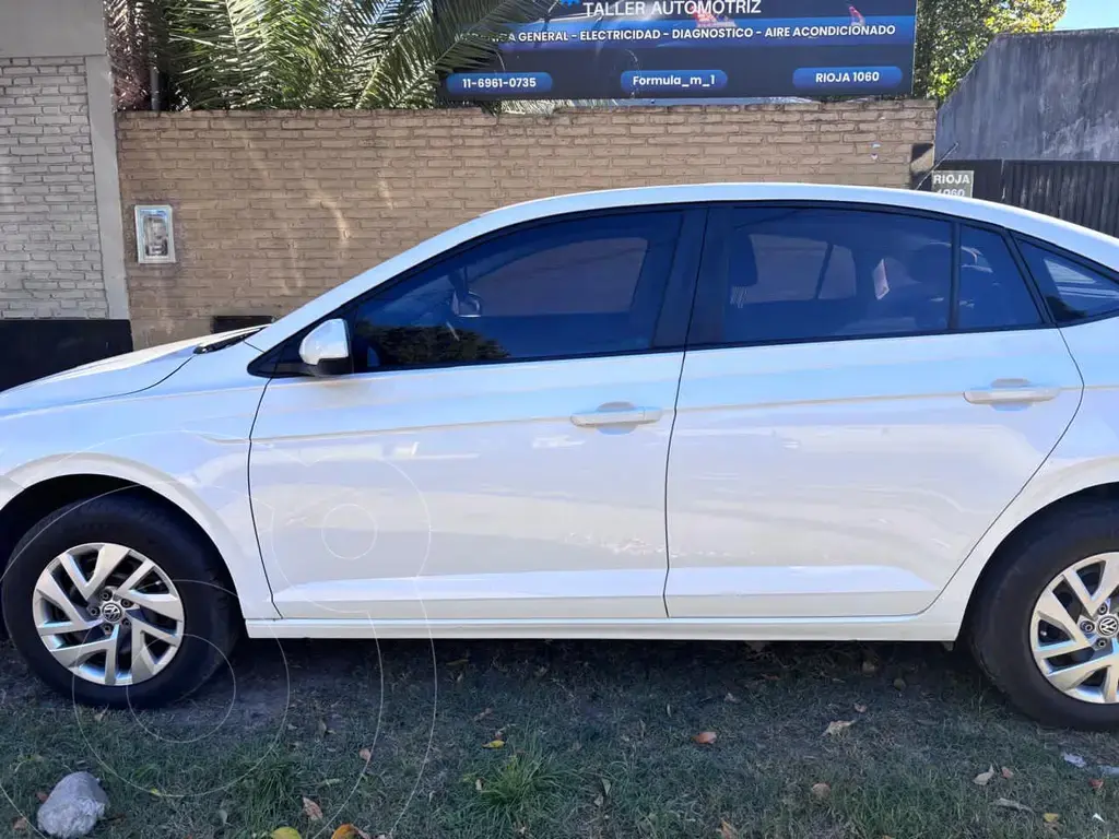 Volkswagen Virtus Msi (1598 Cc) 2023 - foto 2