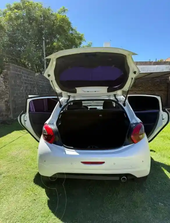 Peugeot 208 Allure 1.6  2017 - foto 5