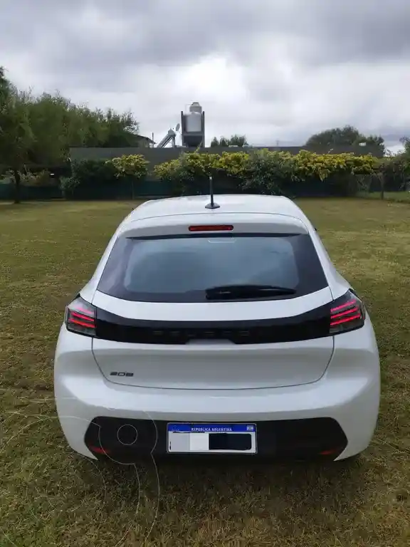 Peugeot 208 Allure Aut  2025 - foto 4