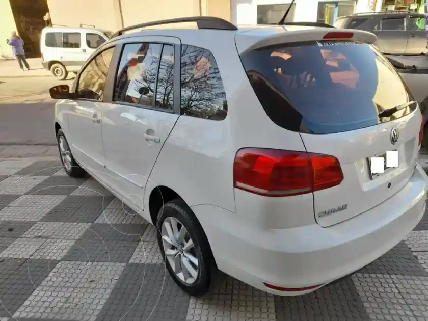 Volkswagen Suran 1.6 Trendline  2014 - foto 2