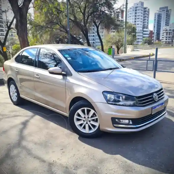 Volkswagen Polo Comfortline Tiptronic  2016 - foto 1