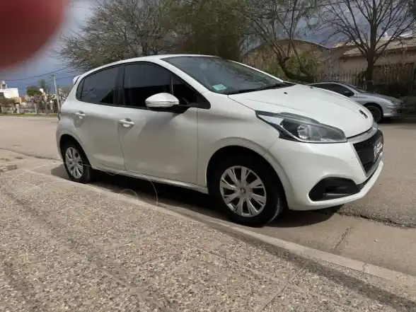 Peugeot 208 208 1.5 5P Active  2017 - foto 3