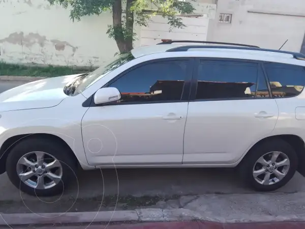 Toyota RAV4 2011 - foto 1