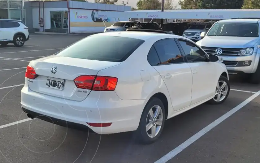 Volkswagen Vento 2.0 Tdi Luxury  2013 - foto 4