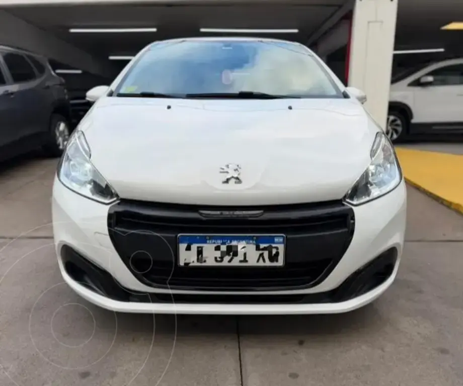 Peugeot 208 Active 1.6  2020 - foto 1