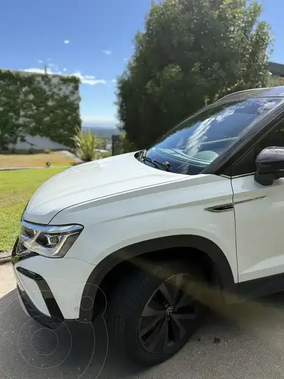 Volkswagen Taos Highline Aut Bitono  2024 - foto 3