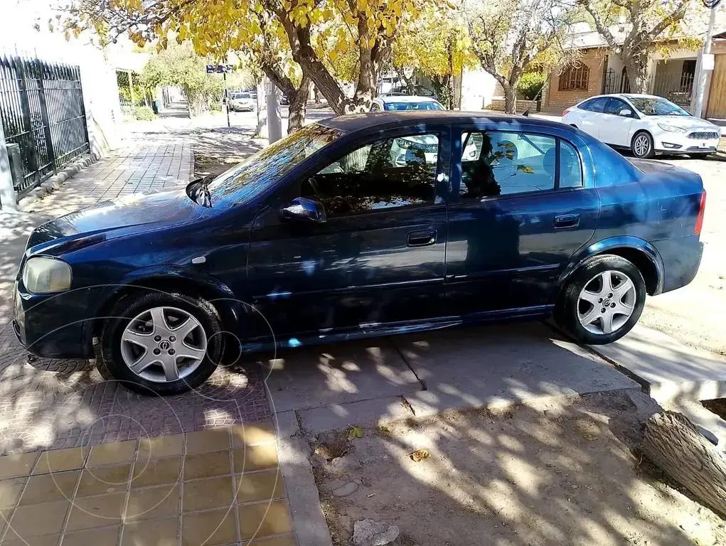 Chevrolet Astra Gl 2.0 4P (1998 Cc) 2006 - foto 3