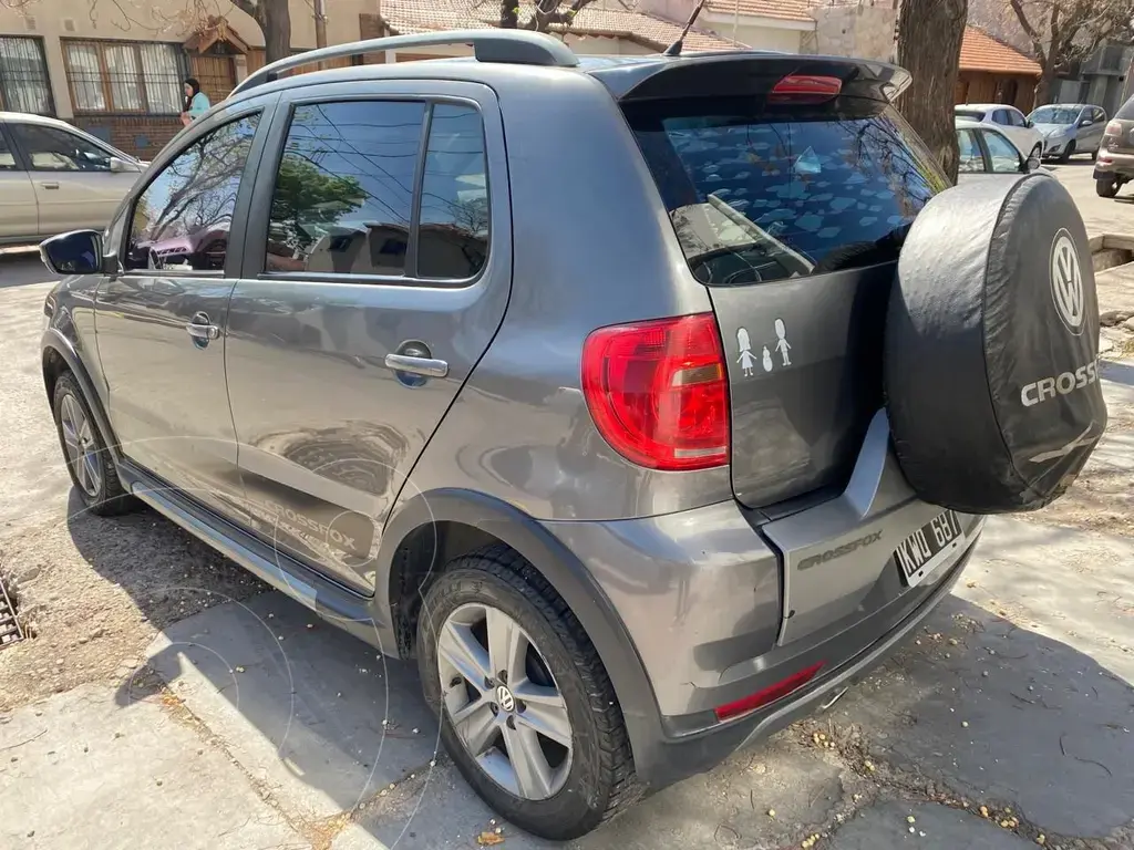 Volkswagen Crossfox Comfortline (1598 Cc) 2012 - foto 3