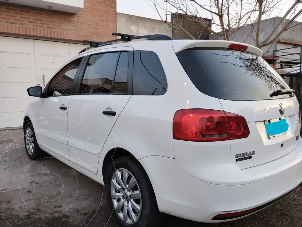 Volkswagen Suran 1.6 Comfortline Plus (1599 Cc) 2014 - foto 2